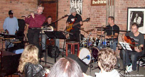 Tavares Quintet performing live at The Trane Studio in Toronto on October 9, 2010.jpg Tavares Quintet performing live at The Trane Studio in Toronto on October 9, 2010.jpg